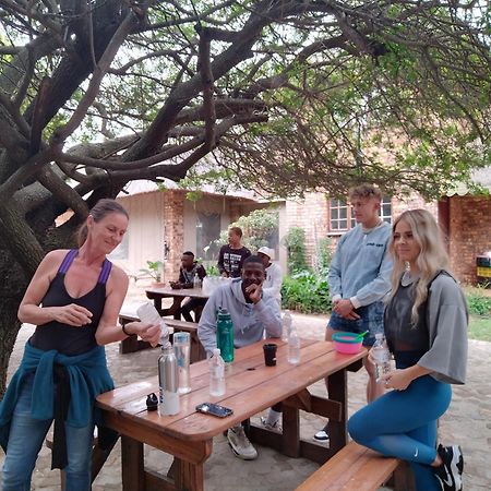 Khaya Africa Guesthouse Midrand Buitenkant foto