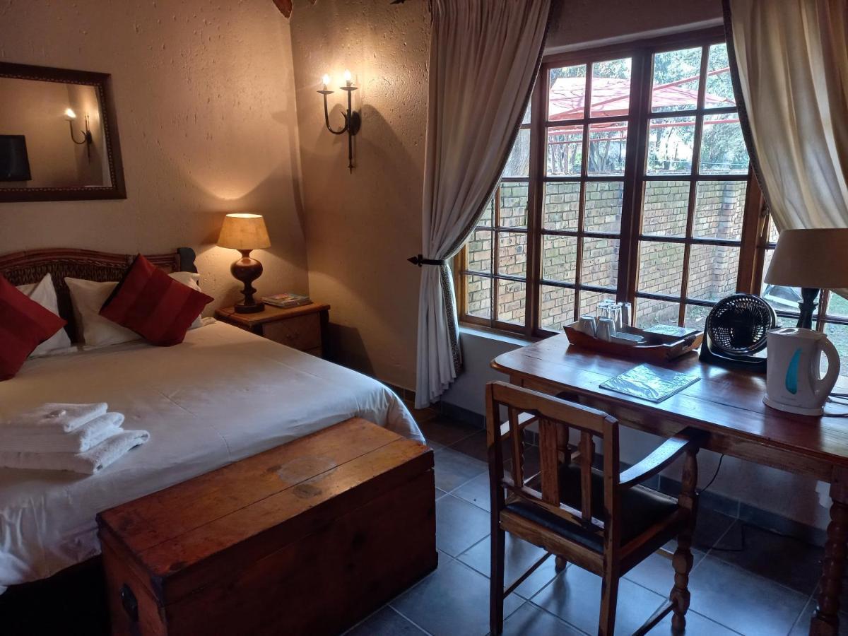 Khaya Africa Guesthouse Midrand Buitenkant foto
